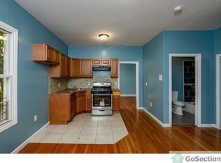 417 15th Ave #1, Newark, NJ 07103