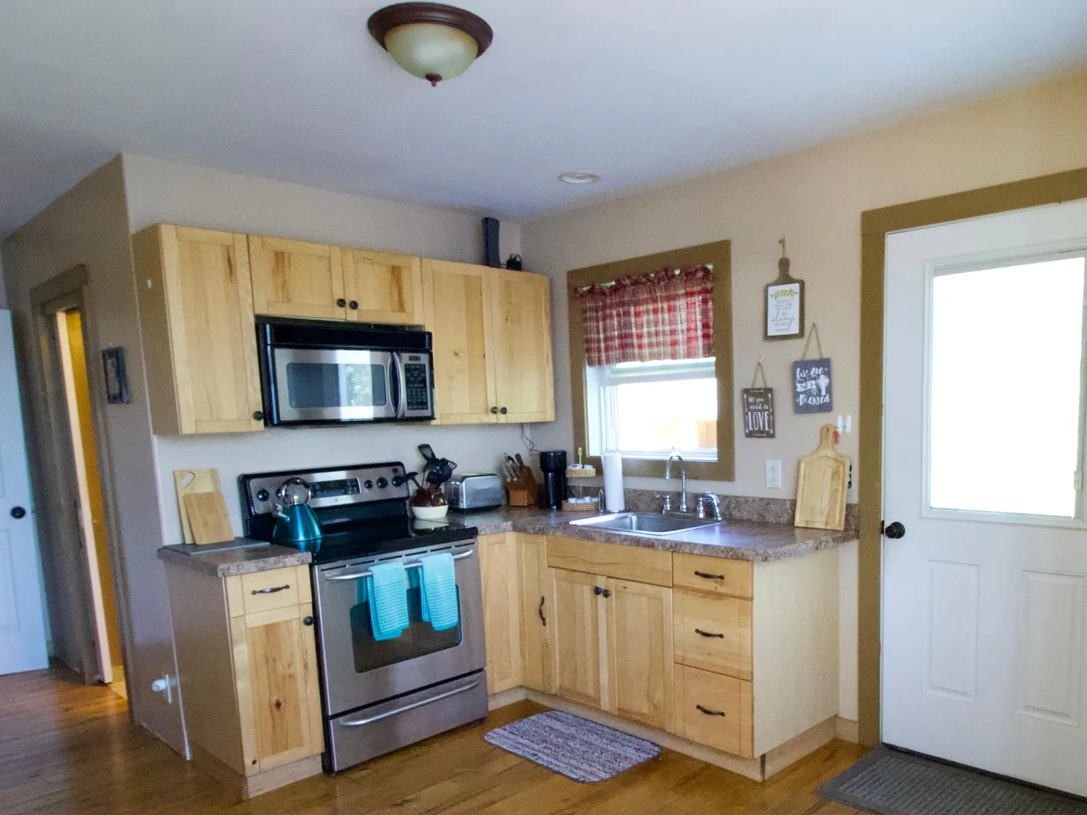 1 bed, 800 sqft, $1,700 — Photo 4