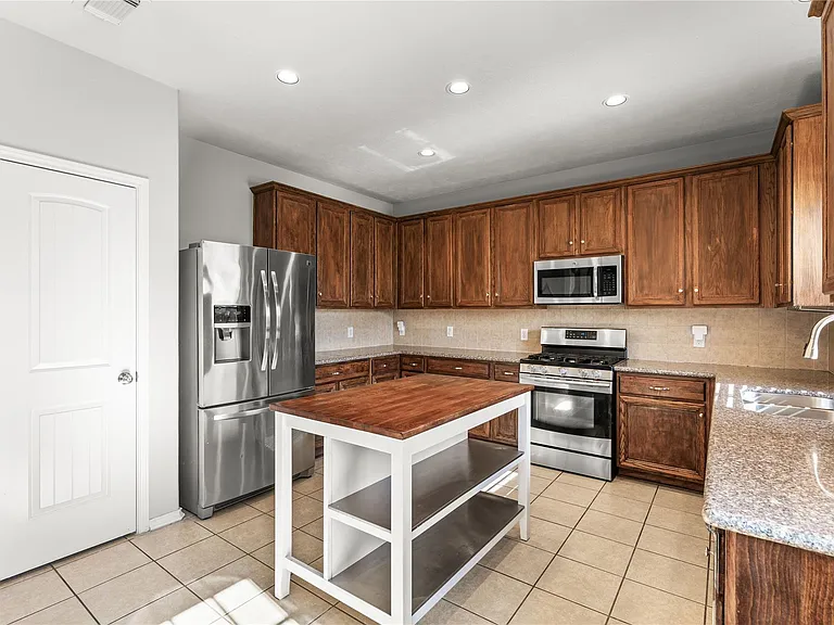 7419 Chathan Glen Ln — Photo 18
