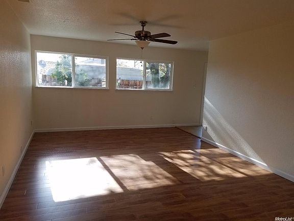 2nd image of 2110 N Cirby Way