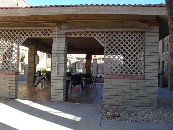 3rd image of 2085 Mesquite Ave #E-46