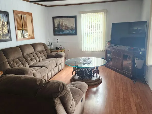 703 Fresh Pond Ave Unit 281, Calverton, NY 11933