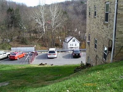Building Photo 3
