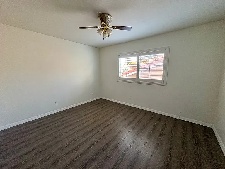 1745 N Pheasant St — Photo 7