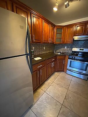 4th image of 1101 Broadway Floor 4