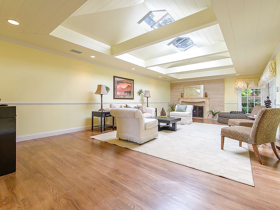 1st image of 1705 Floribunda Ave