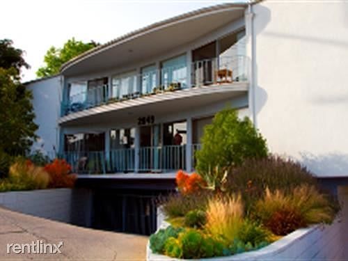 2849WaverlyDr-02