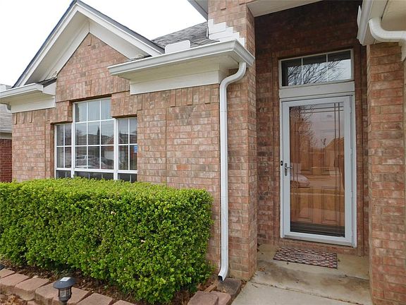 5th image of 1125 Marshall Dr