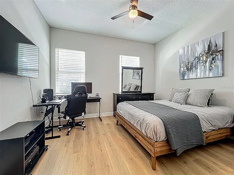10175 Peebles St — Photo 14