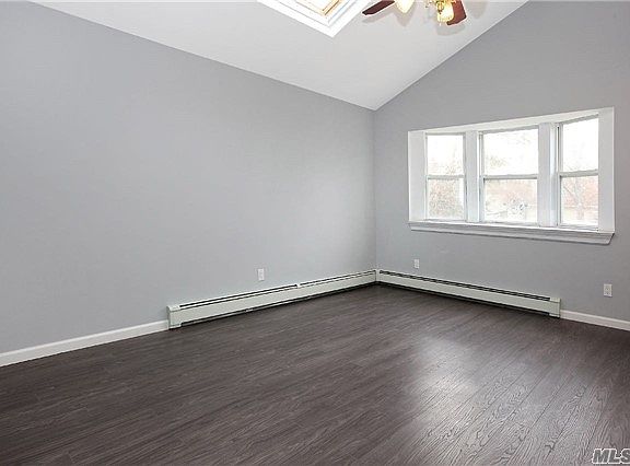 2nd image of 59 Carlton Ave