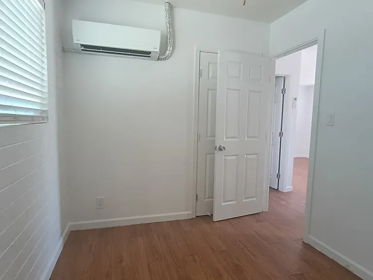 6423 S 10th St #10 — Photo 5
