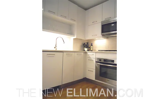 Sold by Douglas Elliman | media 8