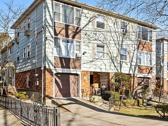 2nd image of 1273 E 70th St