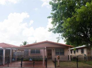 680 E 33rd St, Hialeah, FL 33013