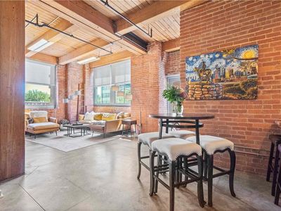 712 Broadway Blvd #408, Kansas City, MO, 64105