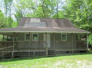 128 Aspen Dr, Louisa, KY 41230