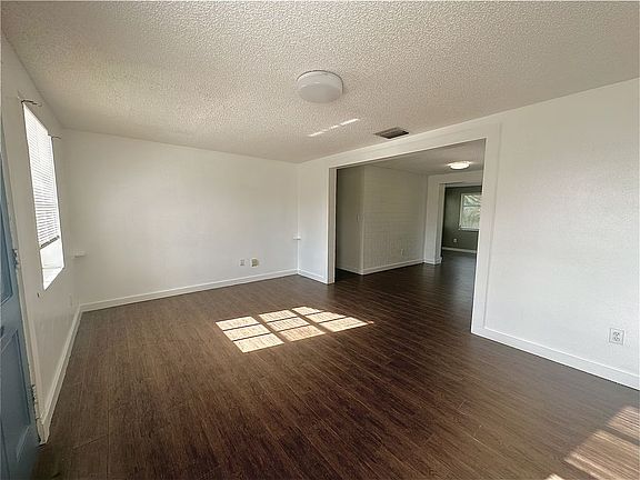 2nd image of 3306 Kimberly Oaks Dr