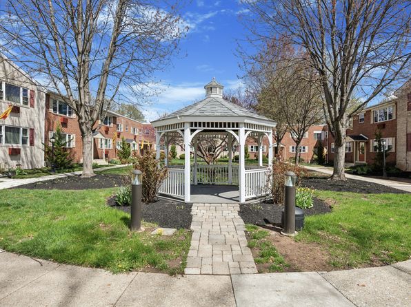 1521 W Main St APT I4