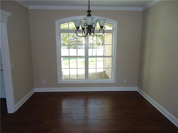 5th image of 58 Kensington Ct Lot 33