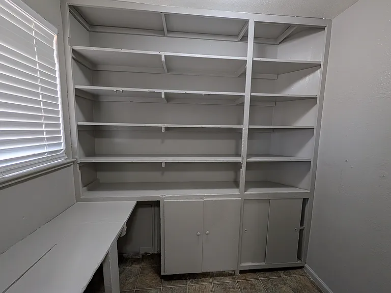 1310 Moline St #1310 — Photo 3