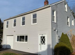 95-101 Wickham Rd, Glastonbury, CT 06033