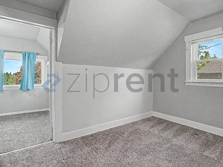 8612 SW 20th Ave — Photo 17