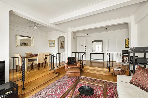 Sold by Compass | media 10