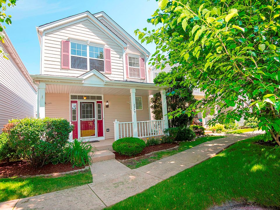 1st image of 2349 Woodhill Ct