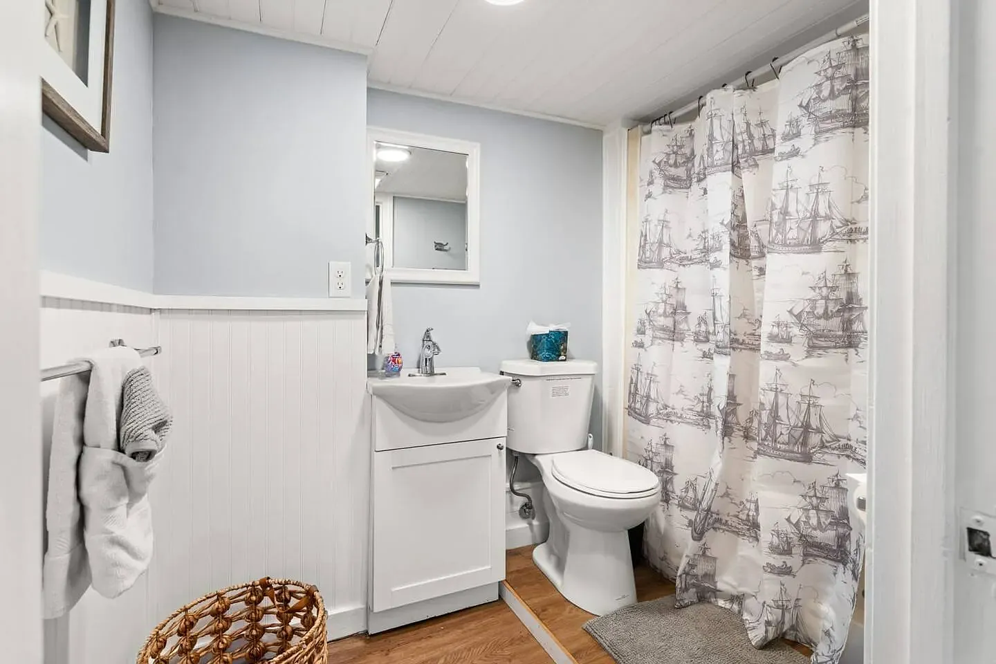4 bed, 1650 sqft, $4,800 — Photo 4