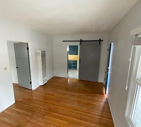 5th image of 4232 Adams Ave