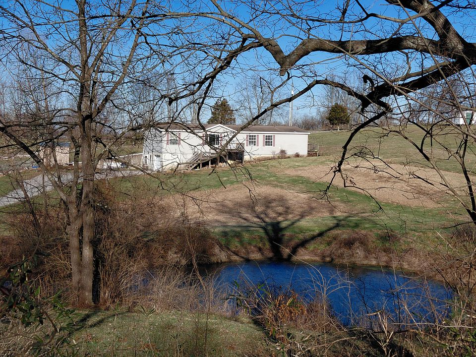 1st image of 3022 Airport Rd