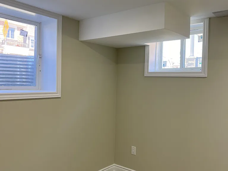 3021 Hollyberry Trl — Photo 5