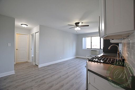 4th image of 5534 N Kenmore Ave APT 501