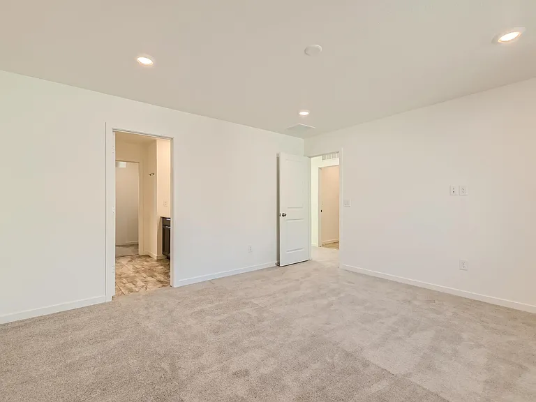 637 Acorn Pl — Photo 15