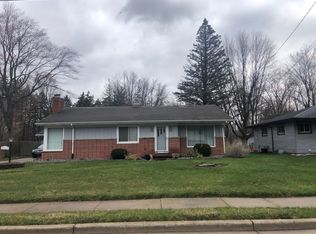 3595 Creekwood Dr, Saginaw, MI 48601