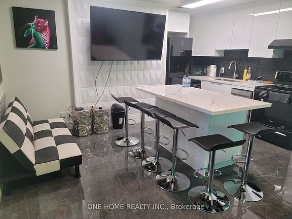 4th image of 405 Dundas St W #301