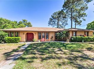 615 24th St E, Bradenton, FL 34208