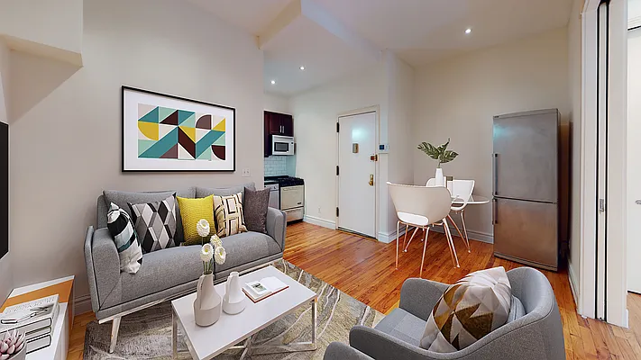 Rented by Bond New York | media 11