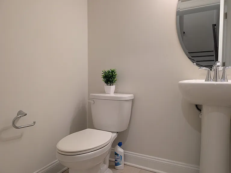 35 Dahlia Dr — Photo 8