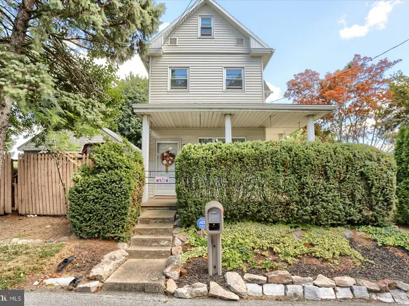 570 Chambers St, Steelton, PA 17113
