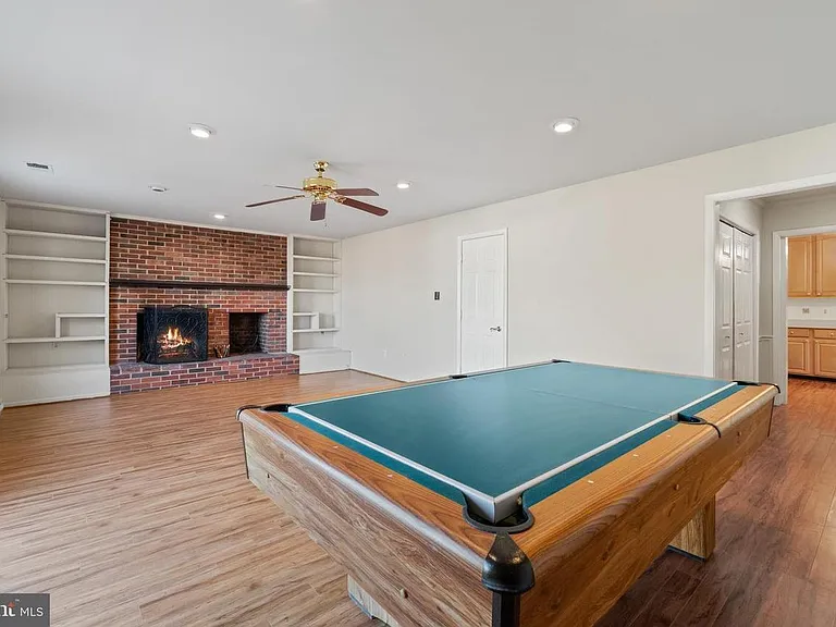 1042 S Ironwood Rd — Photo 25