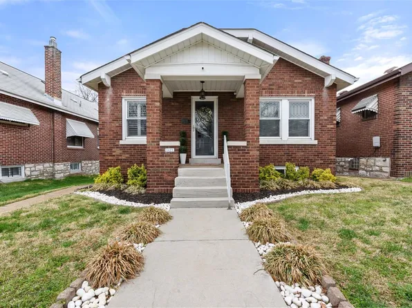 5425 Finkman St, Saint Louis, MO 63109