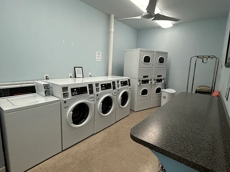 2121 Nicholasville Rd #801 — Photo 21