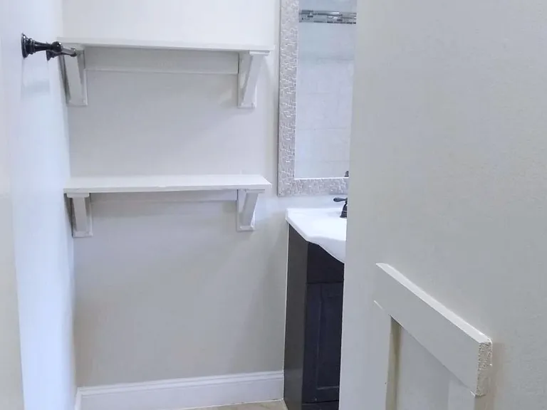 90 E 8th Ave #2 — Photo 11