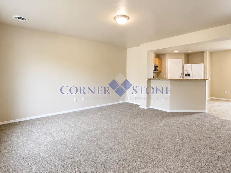 2678 N Kelsan Ave — Photo 2