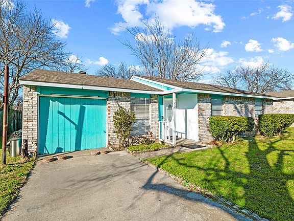 2nd image of 715 Sun Valley Dr
