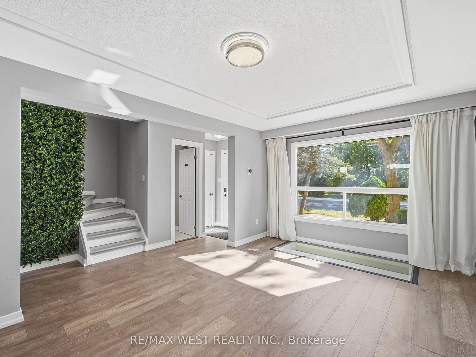 3 bed, $3,500 — Photo 4