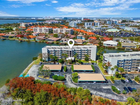 300 Columbia Dr APT 3204, Cape Canaveral, FL 32920