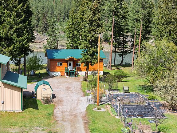 4th image of 1500 River Rd W