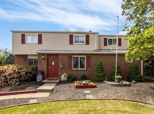 2715 Oakmoor Dr, Allison Park, PA